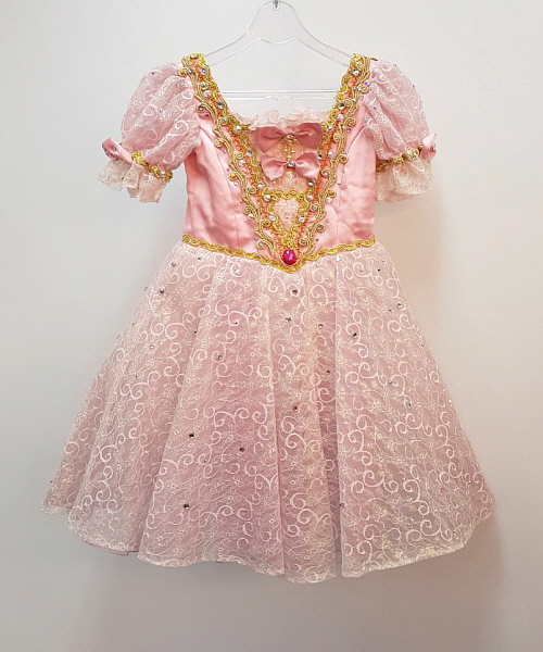 핑크 드레스